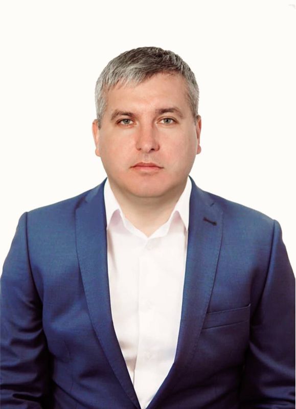 Рады приветствовать Алиева Тамерлана Вячеславовича на посту временно исполняющего обязанности директора Академии футбола «Алания» 3