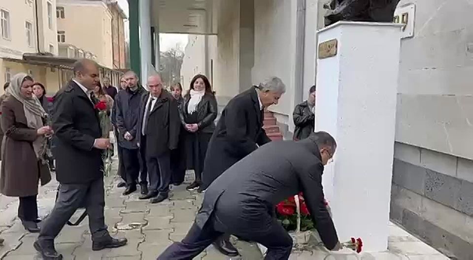        -           ,      ...