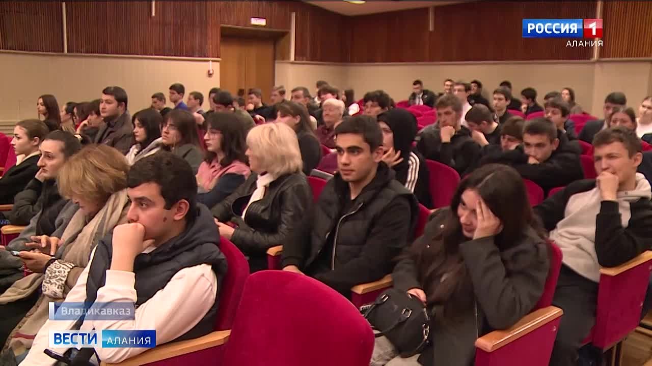 Память жертв ДТП почтили во Владикавказе: за 10 месяцев на дорогах республики погибли 63 человека