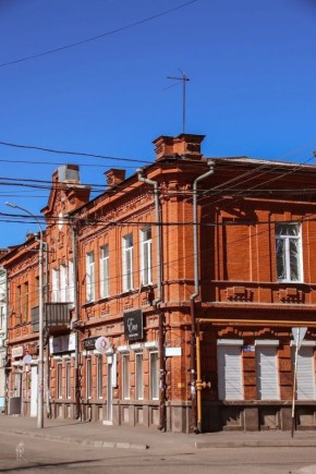 Улица Джанаева во Владикавказе ( ранее - Базарная) образовалась в начале XIX века