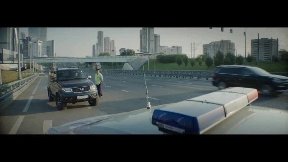 Инспектор ГИБДД напомнил о правилах перевозки детей в автомобилях