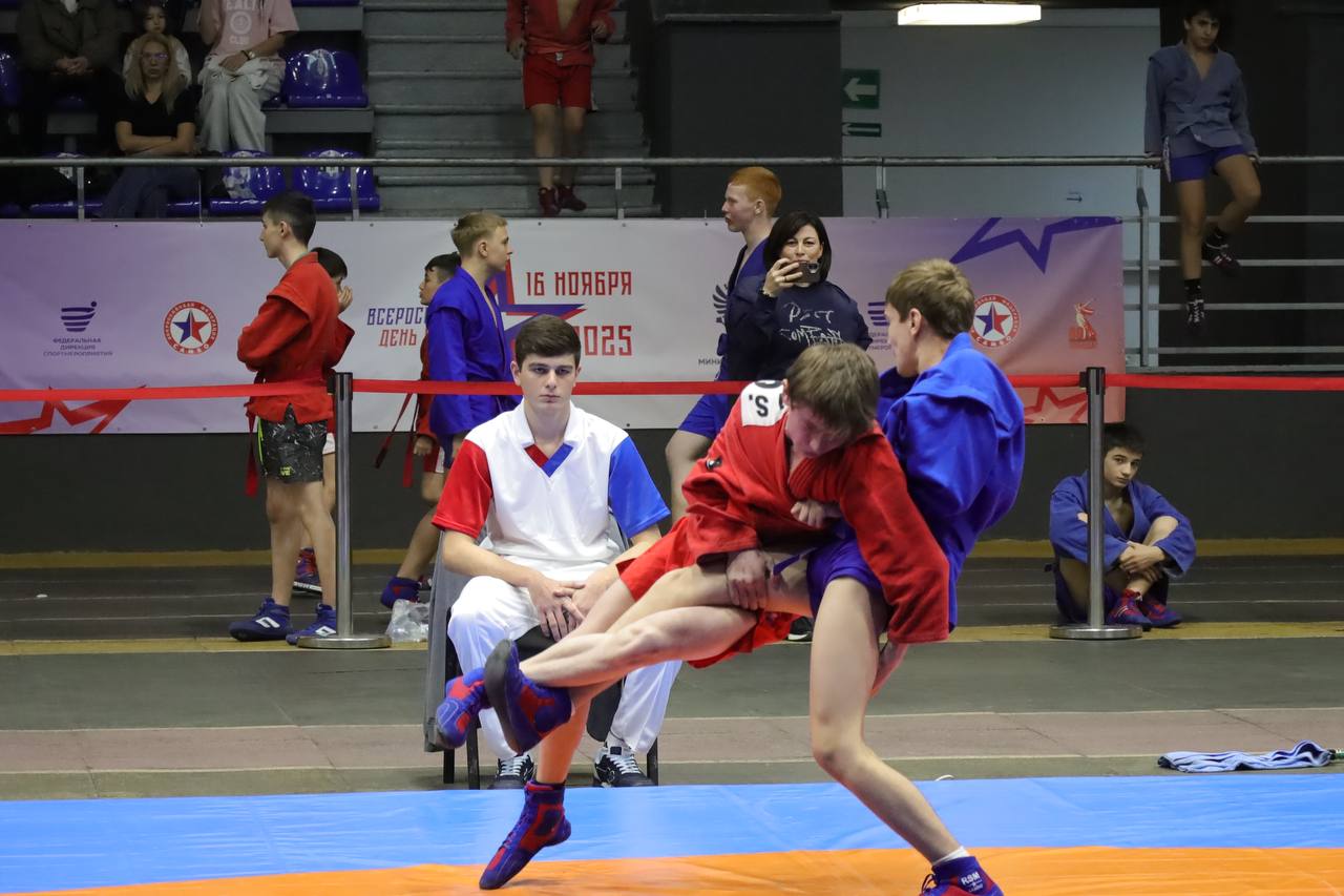 Министр физической культуры и спорта РСО-Алания Сослан Фраев принял участие в церемонии открытия первенства РСО-Алания по самбо, посвящённого Всероссийскому дню самбо Министр физической культуры и спорта РСО-Алания Сослан Фраев принял участие в церемонии открытия первенства РСО-Алания по самбо, посвящённого Всероссийскому дню самбо