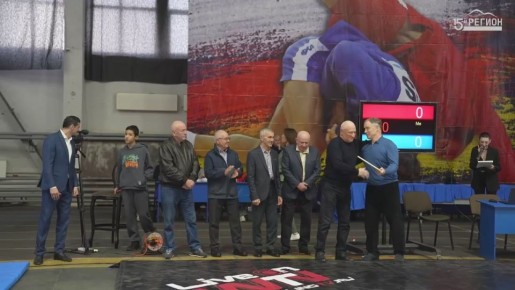 Во Владикавказе проходит открытое первенство республики по самбо