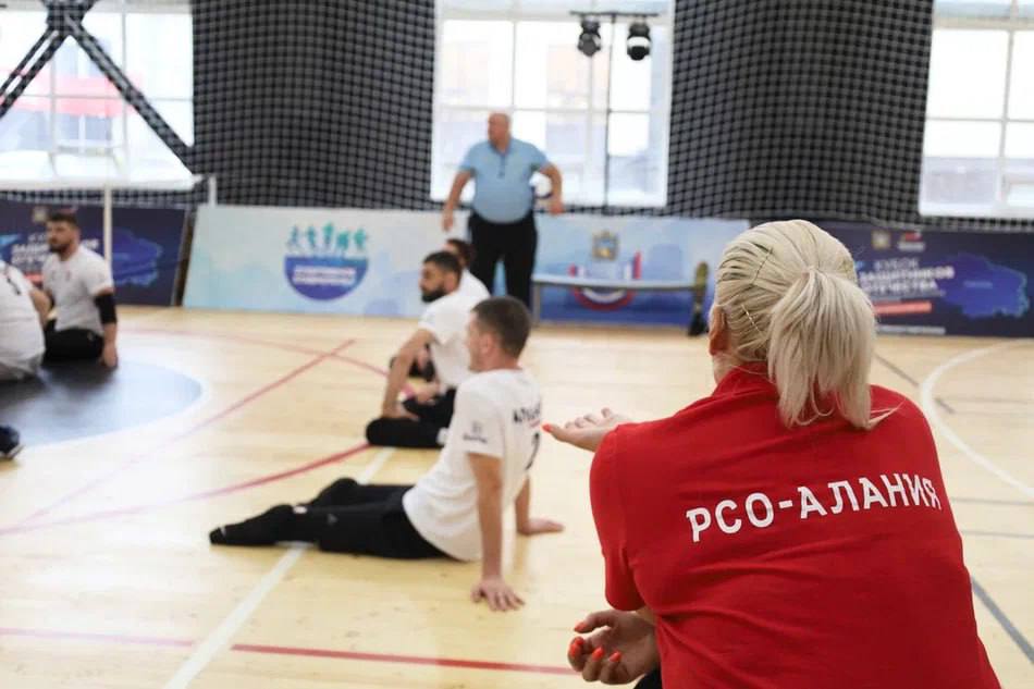 Команда из Северной Осетии заняла второе место на турнире по волейболу сидя в Ставрополе Команда из Северной Осетии заняла второе место на турнире по волейболу сидя в Ставрополе