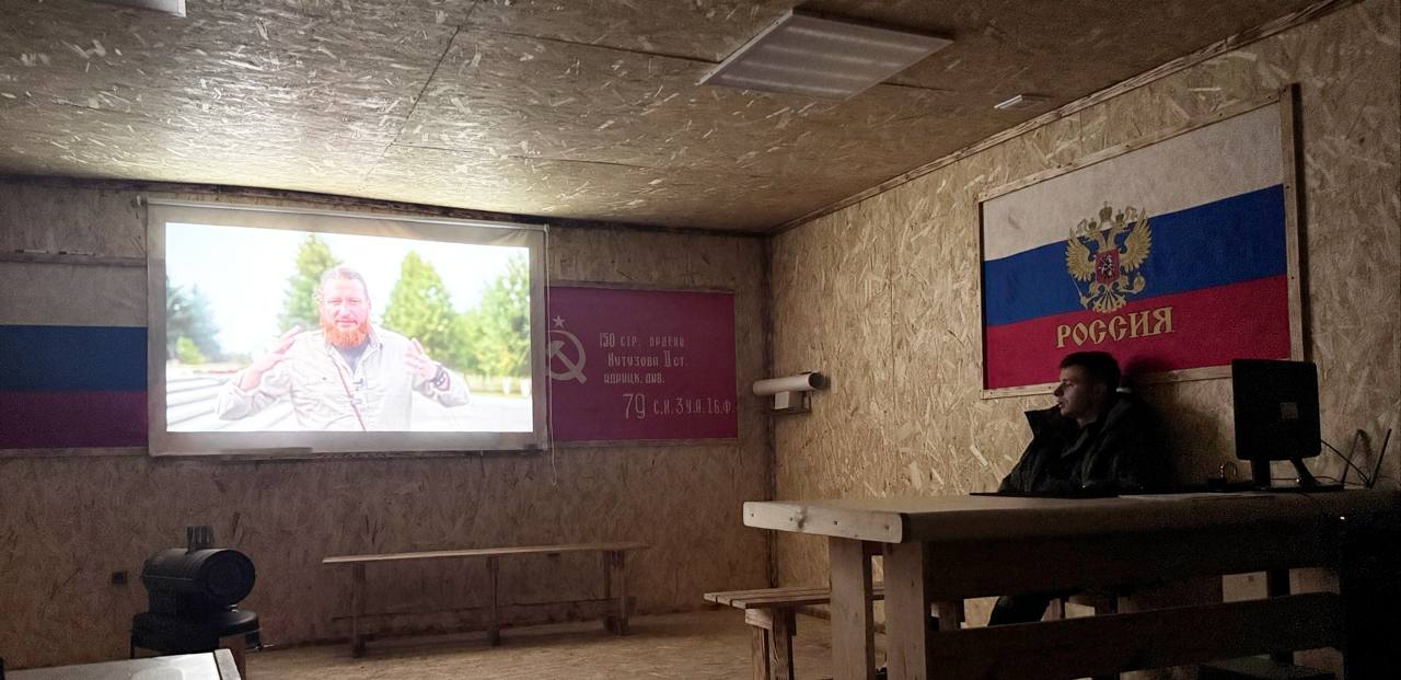 WarGonzo: Преемственность поколений: в танковом полку показали фильм о героях Беслана WarGonzo: Преемственность поколений: в танковом полку показали фильм о героях Беслана