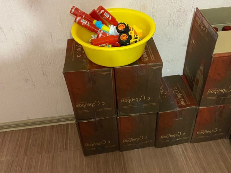 За сбыт контрафактного алкоголя во Владикавказе задержаны пятеро участников организованной группы За сбыт контрафактного алкоголя во Владикавказе задержаны пятеро участников организованной группы