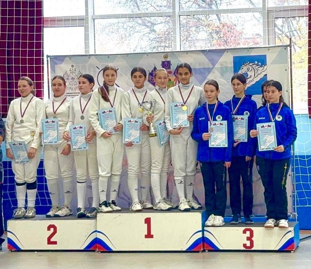 В муниципальном округе Белореченского района Краснодарского края прошло открытое первенство по фехтованию, организованное в рамках государственной программы «Спорт России»