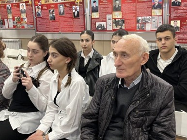 В Музее истории органов внутренних дел Северной Осетии в преддверии 102-ей годовщины службы участковых уполномоченных полиции состоялся урок мужества