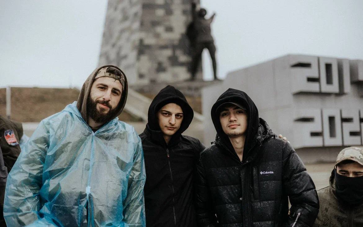 Сергей Меняйло: Активисты североосетинского отделения Молодёжки Народного фронта вернулись из очередной гуманитарной миссии: в этот раз ребята работали в Луганской Народной Республике и Запорожской области Сергей Меняйло: Активисты североосетинского отделения Молодёжки Народного фронта вернулись из очередной гуманитарной миссии: в этот раз ребята работали в Луганской Народной Республике и Запорожской области