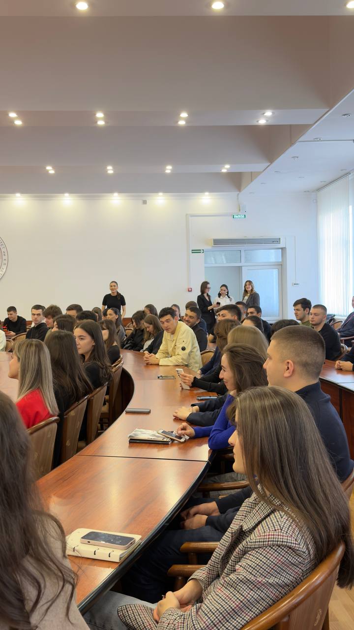 На базе СОГУ им. К. Л. Хетагурова состоялась встреча в формате открытого диалога со студентами На базе СОГУ им. К. Л. Хетагурова состоялась встреча в формате открытого диалога со студентами