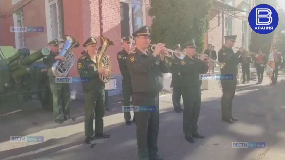 Первый выпуск офицеров запаса проходит в Военном учебном центре СОГУ
