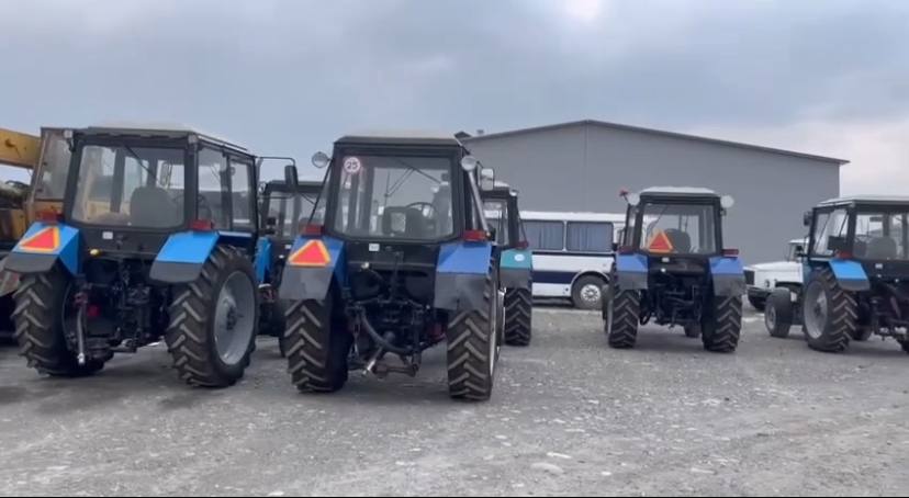 В Северную Осетию поступила партия коммунальной техники от Правительства Москвы В Северную Осетию поступила партия коммунальной техники от Правительства Москвы