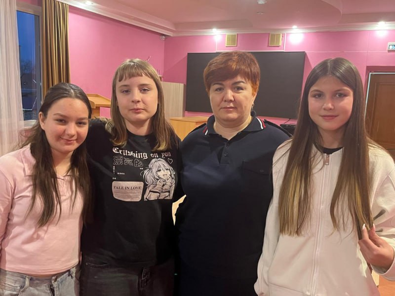 В рамках Всероссийского дня правовой помощи детям инспекторы ПДН отдела полиции №1 Владикавказа совместно с председателем Общественного совета организовали лекционную встречу для воспитанников центра «Доброе сердце» по... В рамках Всероссийского дня правовой помощи детям инспекторы ПДН отдела полиции №1 Владикавказа совместно с председателем Общественного совета организовали лекционную встречу для воспитанников центра «Доброе сердце» по...