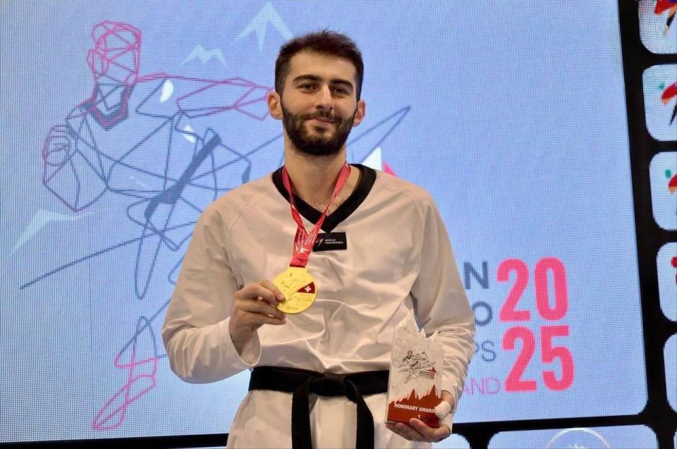 Сармат Цакоев завоевал золотую медаль, а Георгий Гурциев получил бронзовую награду на чемпионате Европы по тхэквондо среди олимпийских весовых категорий в составе сборной команды Белоруссии