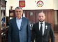 Сергей Меняйло вручил государственную награду Станиславу Дзгоеву