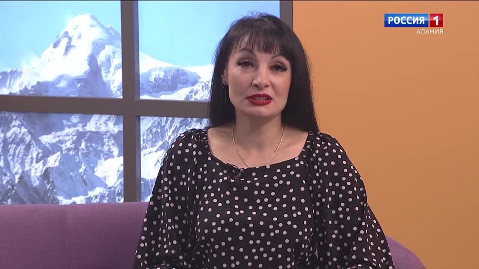 В новом выпуске утренней студии говорили о производстве продуктов питания с доцентом профильной кафедры СОГУ Еленой Феликсовной Цагараевой