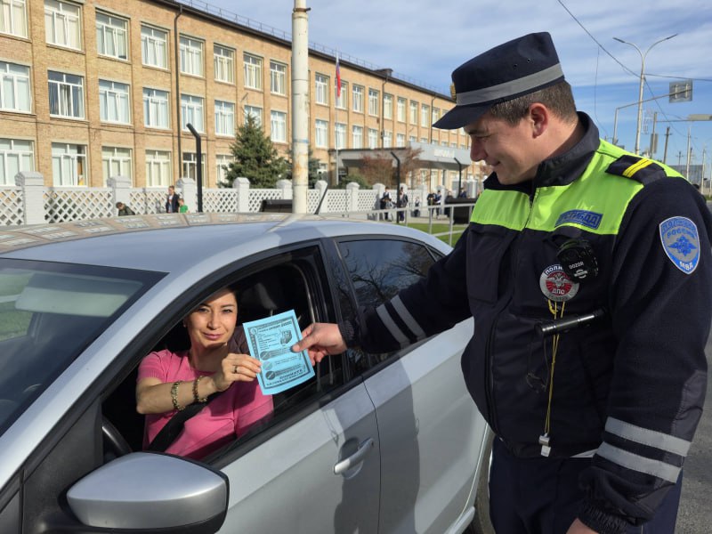 «Пристегнись и пристегни ребенка!» - напомнили водителям сотрудники Госавтоинспекции Ардонского района Северной Осетии «Пристегнись и пристегни ребенка!» - напомнили водителям сотрудники Госавтоинспекции Ардонского района Северной Осетии