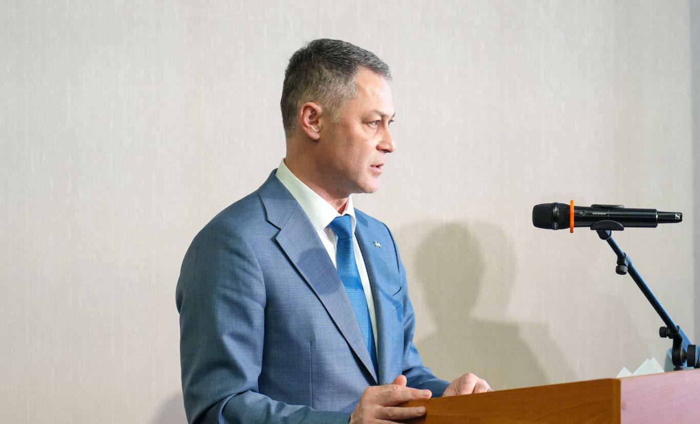 Председатель Правительства РСО – Алания Борис Джанаев принял участие в международной закупочной сессии «На высоте!» Председатель Правительства РСО – Алания Борис Джанаев принял участие в международной закупочной сессии «На высоте!»