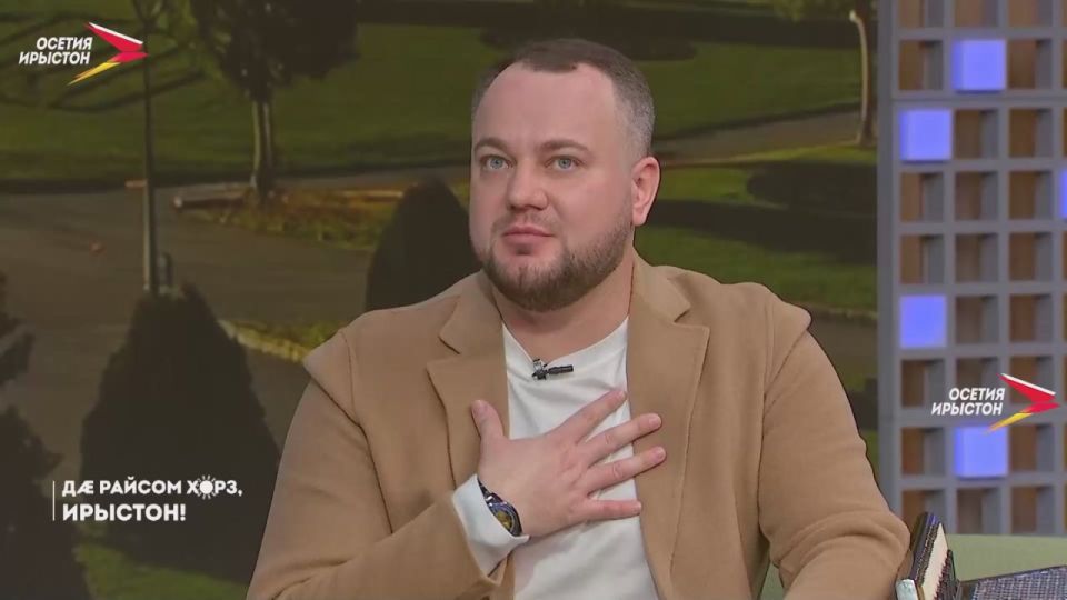 Ацы хатт н сумйы уазг у фндырдзгъдг Кокойты Эльбрус