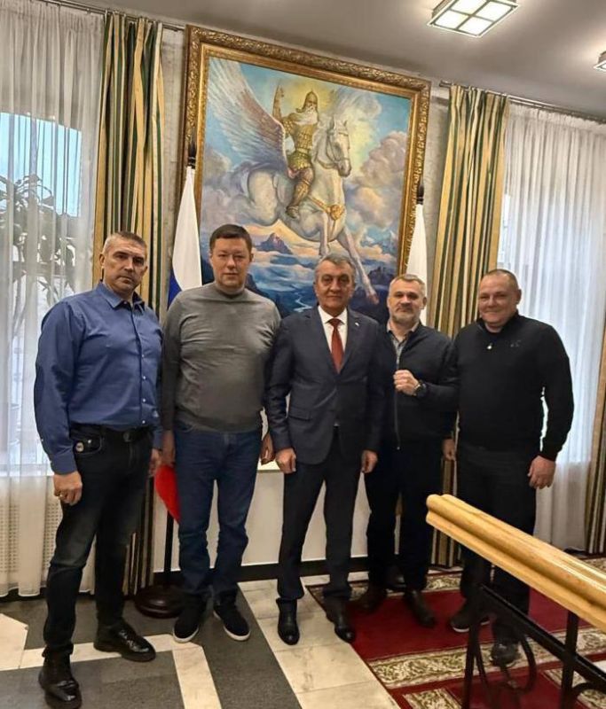 Сергей Меняйло: Рад был видеть моих боевых товарищей – командование 12-го стрелкового батальона «Севастополь» (БАРС Крым)