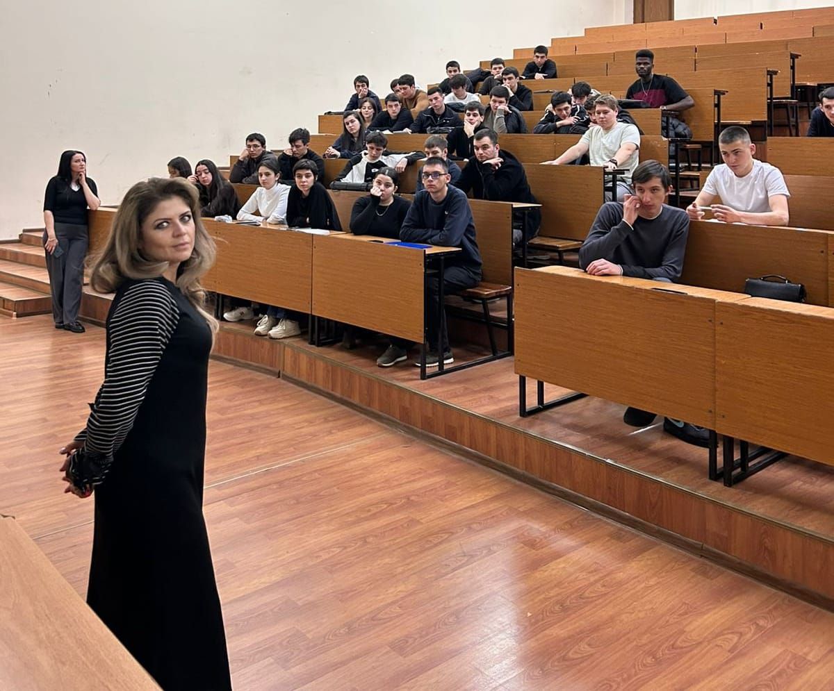 26.11.2025 г. службой проректора по безопасности совместно с Центром по противодействию экстремизму по РСО-Алания (ЦПЭ) и Центром социализации молодежи РСО-Алания было проведено профилактическое мероприятие со студентами... 26.11.2025 г. службой проректора по безопасности совместно с Центром по противодействию экстремизму по РСО-Алания (ЦПЭ) и Центром социализации молодежи РСО-Алания было проведено профилактическое мероприятие со студентами...