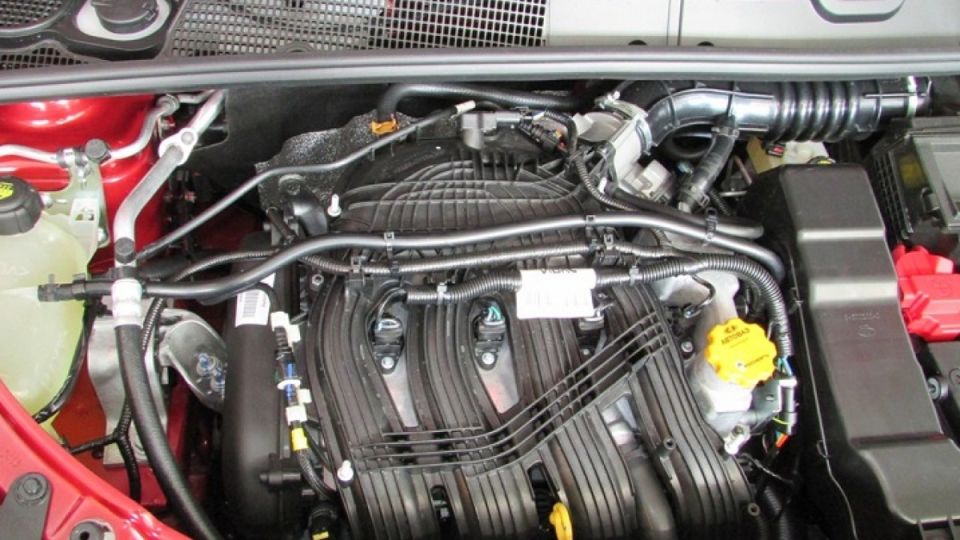 От чугунных двигателей к алюминиевым: как автопром изменяет правила игры