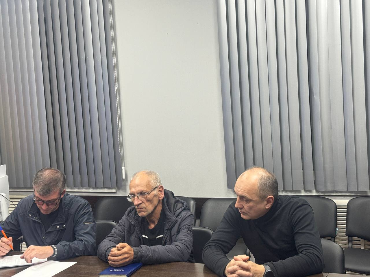 Первый заместитель министра строительства и архитектуры Алан Техов провел совещание с подрядчиками, ответственными за капитальный ремонт многоквартирных домов в республике Первый заместитель министра строительства и архитектуры Алан Техов провел совещание с подрядчиками, ответственными за капитальный ремонт многоквартирных домов в республике