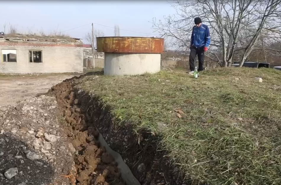 Два заброшенных резервуара восстанавливают в Дигорском районе