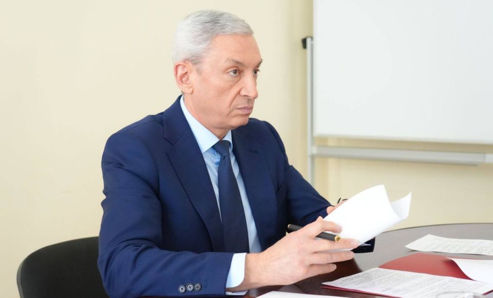 Определить текущую обстановку, обратить внимание на особо острые проблемы и найти варианты решения важных вопросов, которые стоят на повестке