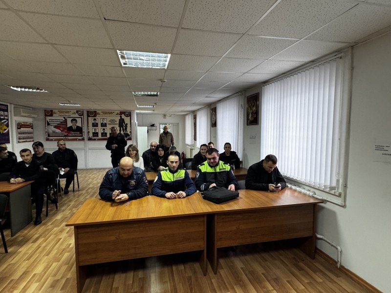 Сотрудники отделения по работе с личным составом ОМВД России по Дигорскому району провели мероприятие в рамках единого дня государственно-правового информирования на тему «Современная военно-политическая обстановка в России... Сотрудники отделения по работе с личным составом ОМВД России по Дигорскому району провели мероприятие в рамках единого дня государственно-правового информирования на тему «Современная военно-политическая обстановка в России...