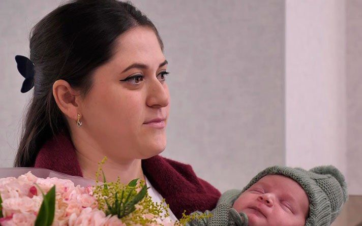 Жительница республики Елизавета Тамаева стала счастливой обладательницей юбилейного, 85-тысячного сертификата на материнский капитал