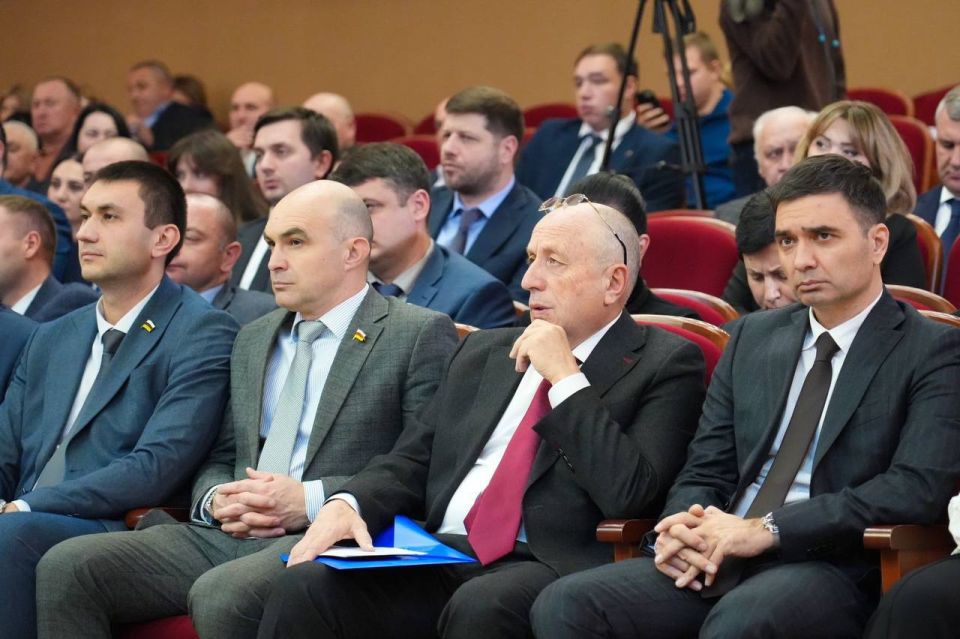 Принял участие в работе 37-й региональной конференции Северо-Осетинского отделения партии «Единая Россия»