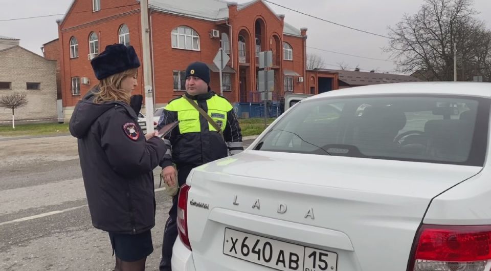 Госавтоинспекция Кировского района взяла неплательщиков штрафов на контроль