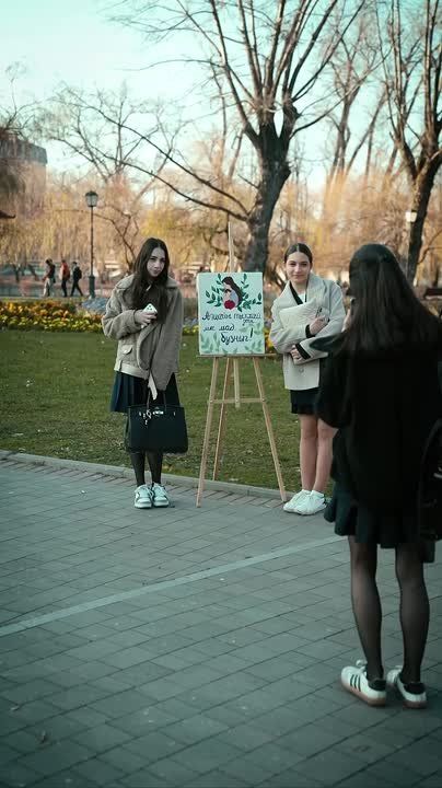 Выражаю свое искреннее восхищение всем Матерям в этот особенный день! Воспитать человека – самая сложная в мире работа, которая в большей мере ложится на ваши хрупкие плечи