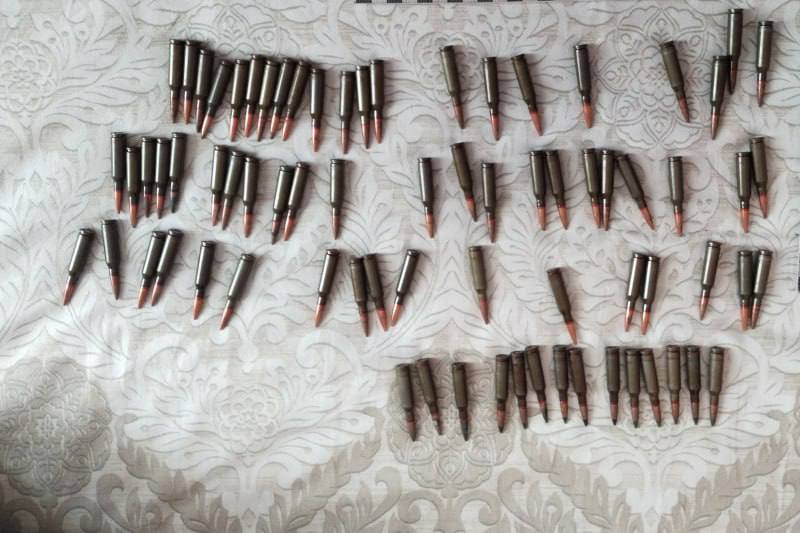 Полиция изъяла у жителя Северной Осетии автомат и патроны, которые, с его слов, он нашёл 27 лет назад Полиция изъяла у жителя Северной Осетии автомат и патроны, которые, с его слов, он нашёл 27 лет назад