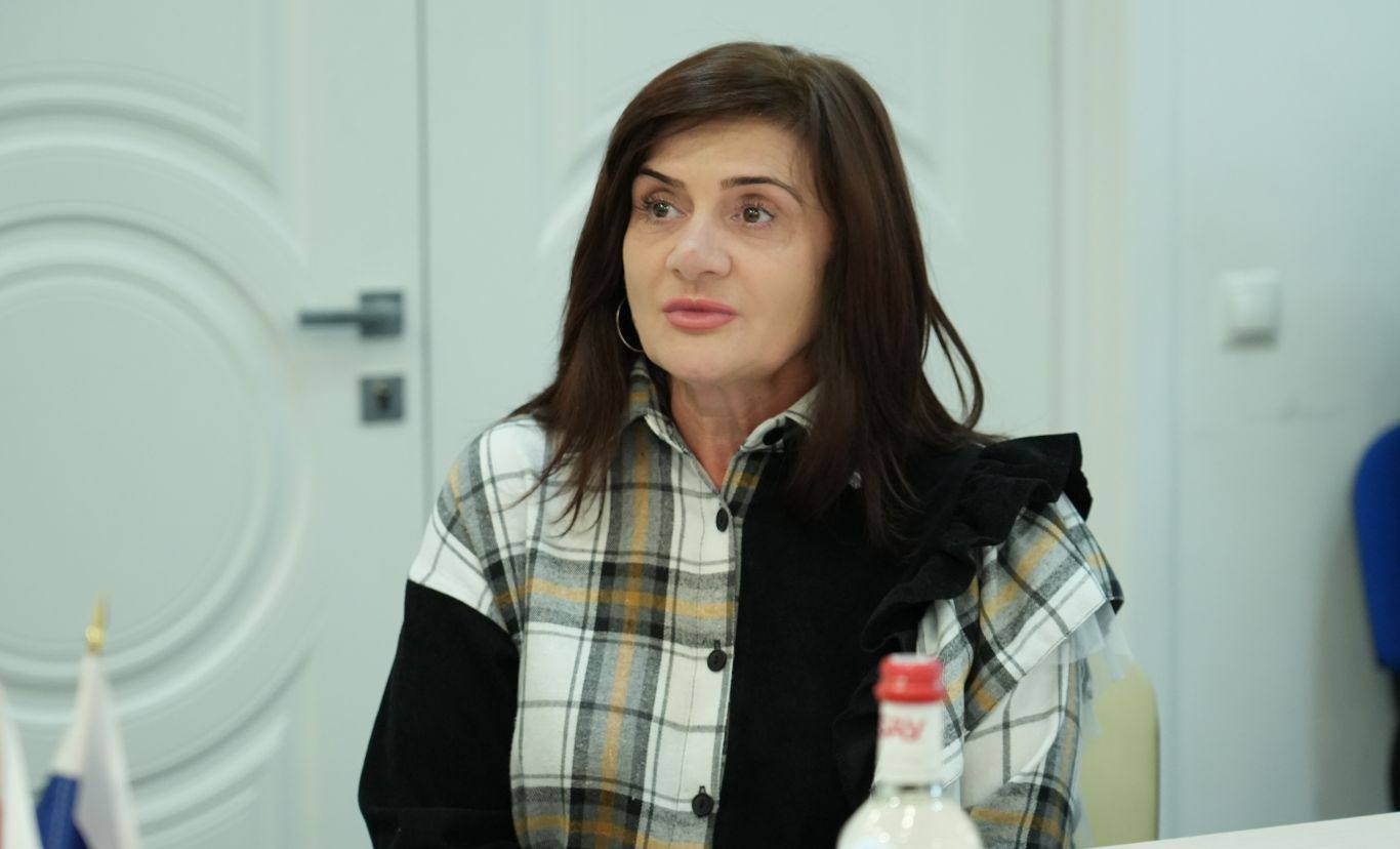 Глава РСО – Алания, член Высшего совета партии «Единая Россия», секретарь регионального отделения партии Сергей Меняйло провел личный прием в Штабе общественной поддержки «Единой России» во Владикавказе Глава РСО – Алания, член Высшего совета партии «Единая Россия», секретарь регионального отделения партии Сергей Меняйло провел личный прием в Штабе общественной поддержки «Единой России» во Владикавказе