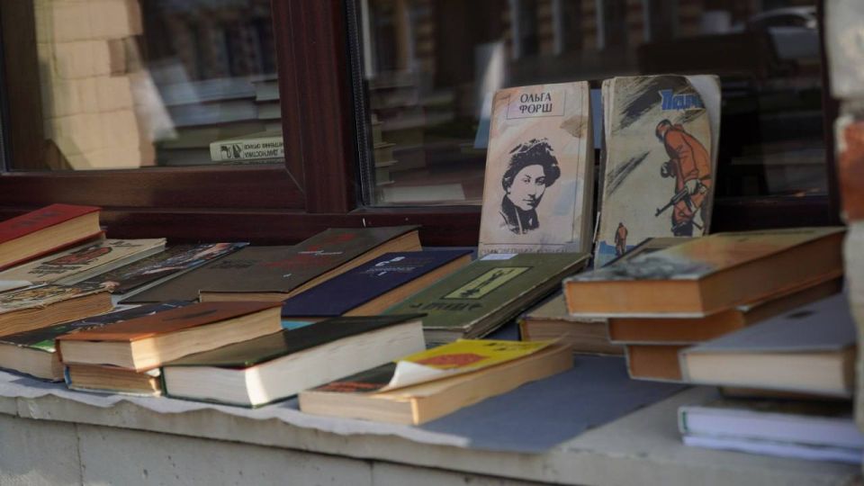 Более 1 млн рублей удалось собрать на установку памятника Вассо Абаеву Более 1 млн рублей удалось собрать на установку памятника Вассо Абаеву