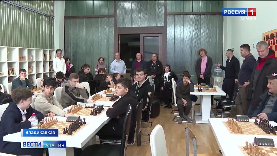 Во Владикавказе прошло открытое первенство города по шахматам в дисциплине «блиц»
