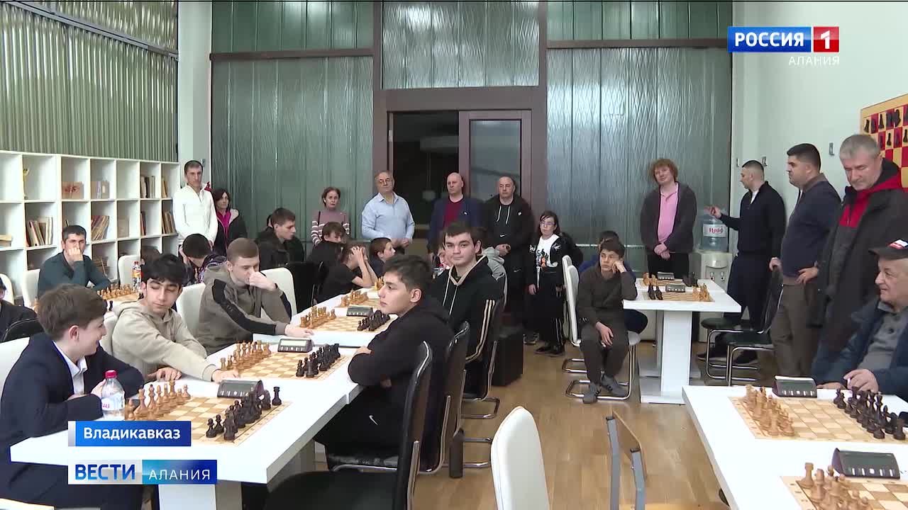 Во Владикавказе прошло открытое первенство города по шахматам в дисциплине «блиц»