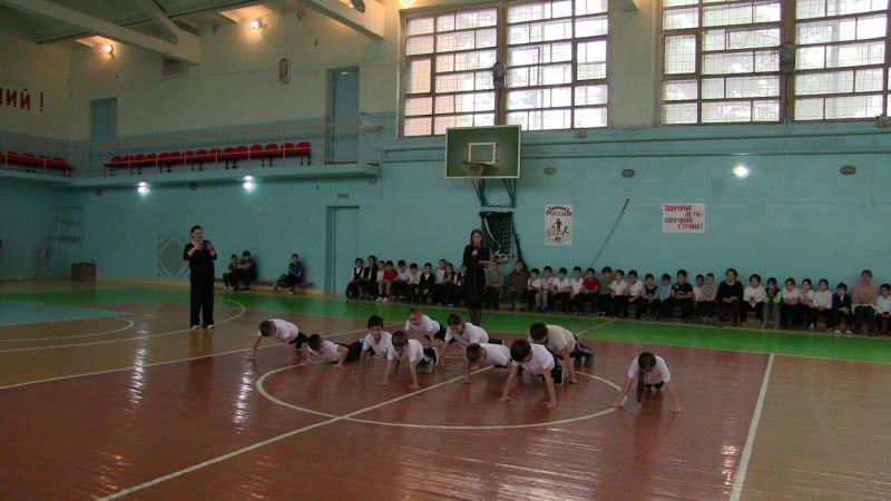 В Северной Осетии сотрудники ПДН Отдела МВД России по Моздокскому району приняли участие в эстафетах «Здоровая Россия», организованных школой-интернатом г.Моздока