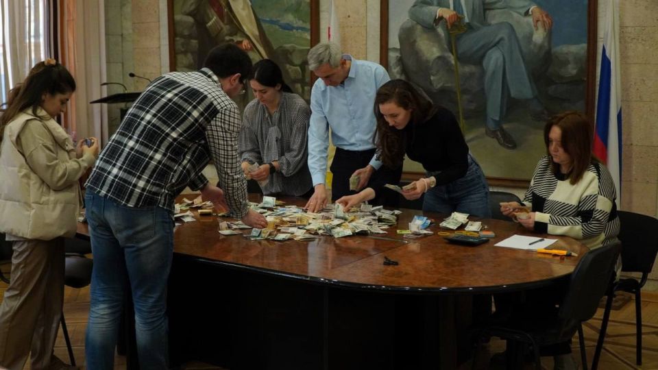 Более 1 млн рублей удалось собрать на установку памятника Вассо Абаеву Более 1 млн рублей удалось собрать на установку памятника Вассо Абаеву