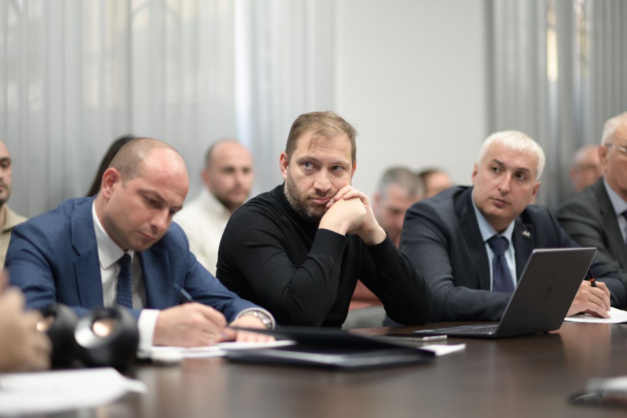 Меняем подход к капитальному ремонту многоквартирных домов Меняем подход к капитальному ремонту многоквартирных домов