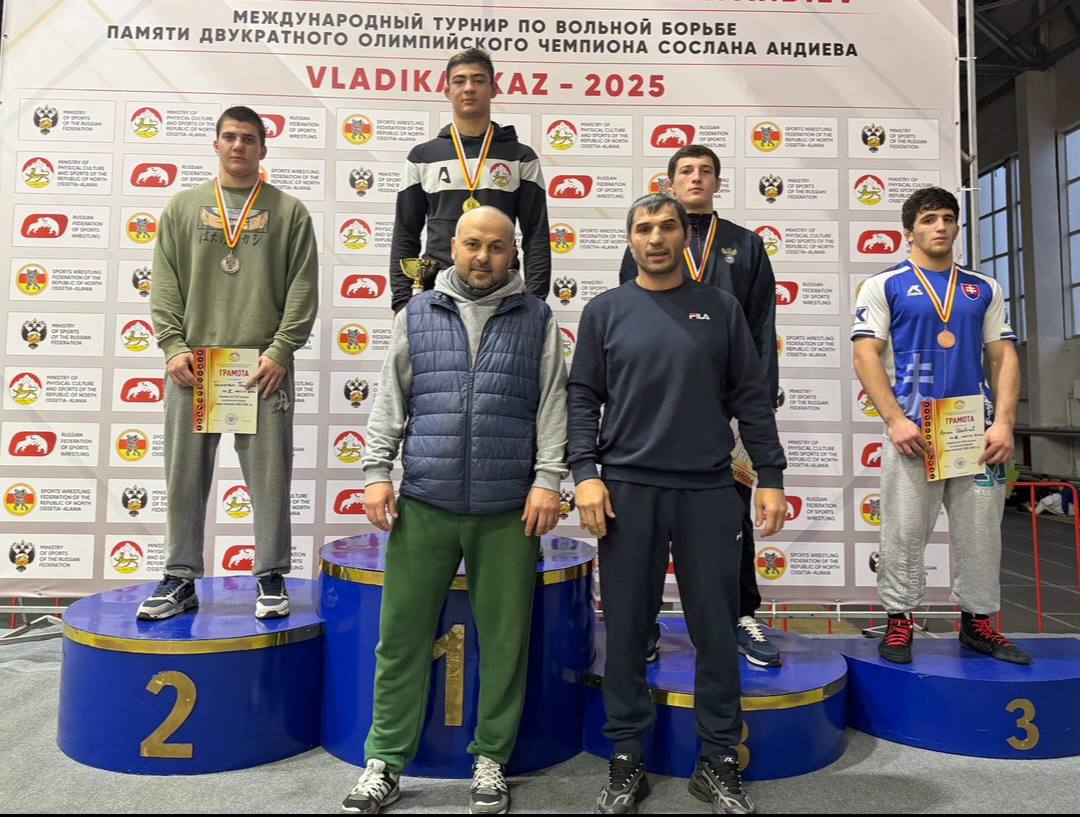 Первенство РСО-Алания по вольной борьбе среди юниоров до 21 года Первенство РСО-Алания по вольной борьбе среди юниоров до 21 года