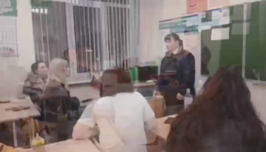 . Старший инспектор направления пропаганды безопасности дорожного движения УМВД России по г. Владикавказ провела в МБОУ СОШ № 26 встречу с родителями учащихся начальных классов