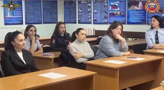 Сотрудниками Госавтоинспекции Правобережного района организован брифинг по безопасности дорожного движения с привлечением субъектов профилактики