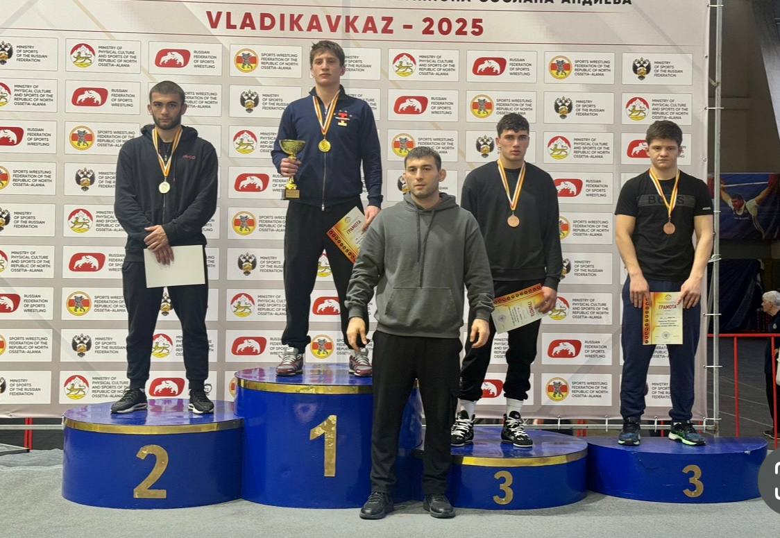 Первенство РСО-Алания по вольной борьбе среди юниоров до 21 года Первенство РСО-Алания по вольной борьбе среди юниоров до 21 года