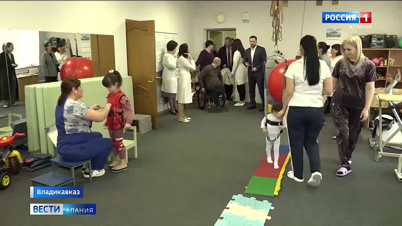 Реабилитационный центр "Феникс" уже более 25 лет помогает детям с ОВЗ в Северной Осетии