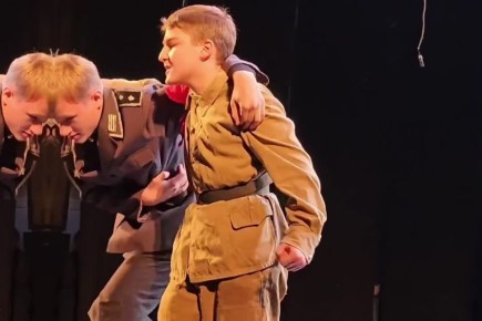 Первый день прослушиваний молодежного театрального фестиваля на осетинском языке среди школьников и студентов «Бонврнон»