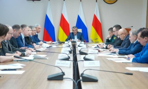 Глава РСО – Алания Сергей Меняйло провел заседание Экспортного совета Северной Осетии