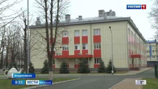 "Коробки храбрости" передали маленьким пациентам РДКБ представители "Единой России"